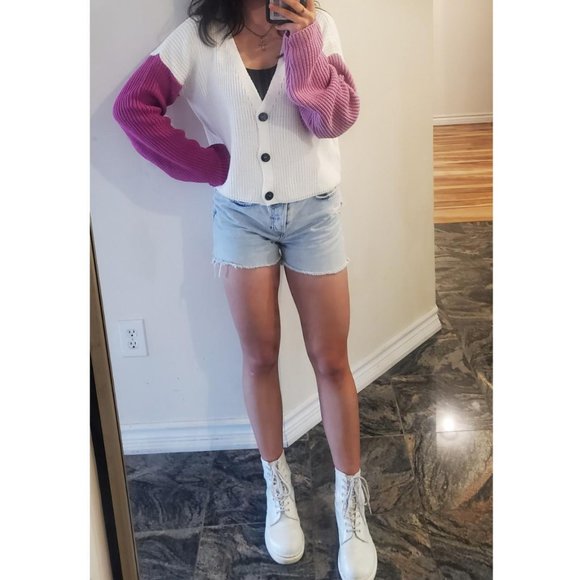 upcycled Pull&Bear, mid-waisted, light wash boyfriend denim button jean shorts - Picture 3 of 4